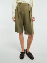 The Frankie Shop - Bilbao Linen Pleated Bermuda Shorts in Khaki