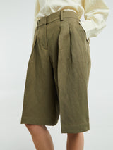 The Frankie Shop - Bilbao Linen Pleated Bermuda Shorts in Khaki