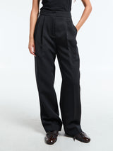 The Frankie Shop - Doyer Pleated Trousers in Black