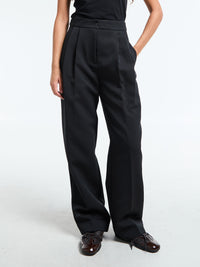 The Frankie Shop - Doyer Pleated Trousers in Black