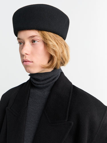 The Frankie Shop - Noxley Pillbox Hat in Black
