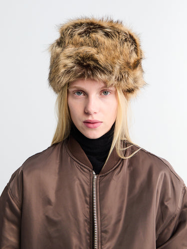 The Frankie Shop - Bansko Faux Fur Hat in Beige