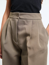 The Frankie Shop - Doyer Pleated Trousers in Moss Green