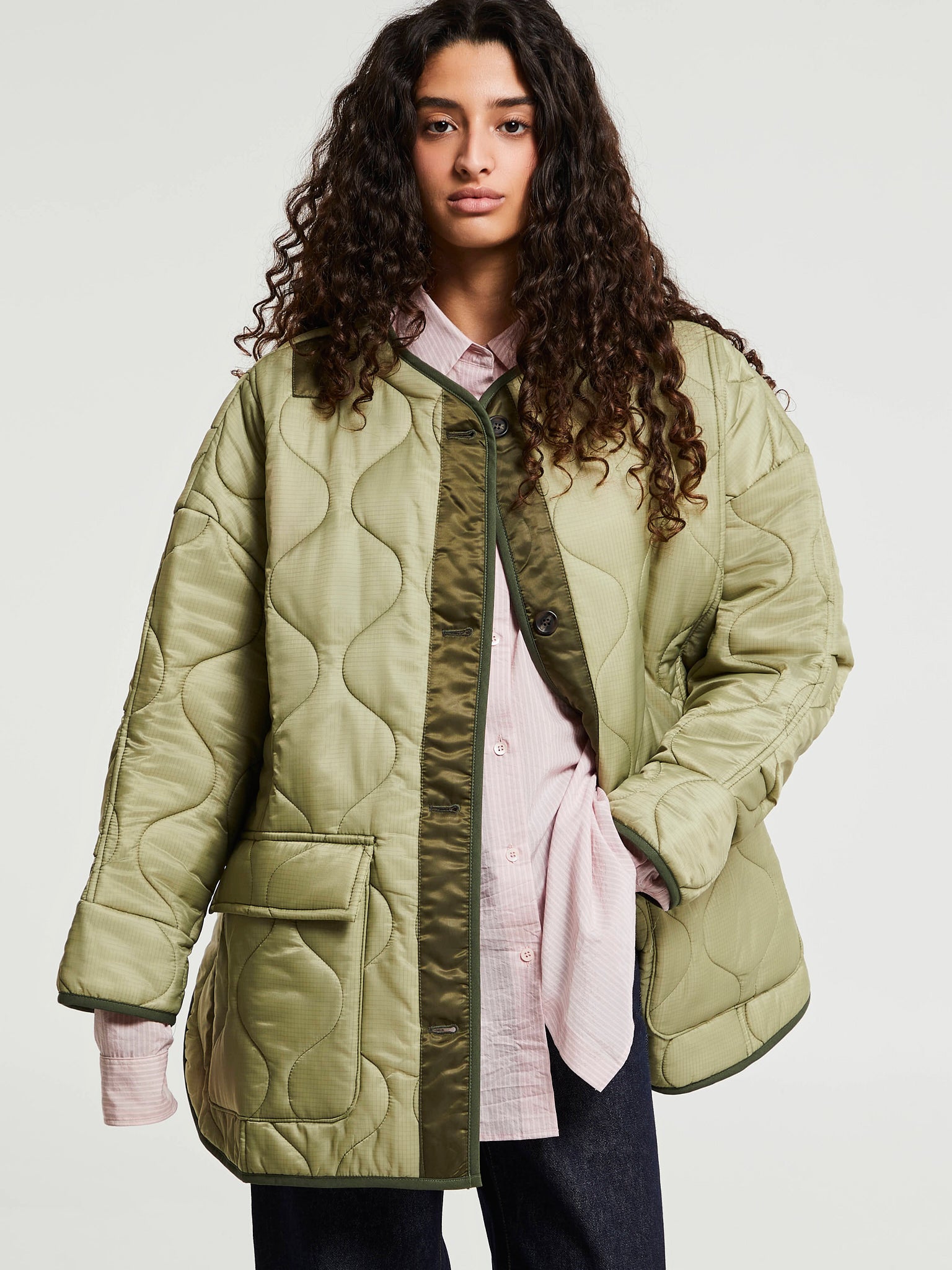 The Frankie Shop - Teddy Oversized Collarless Quilted Jacket in Moss Green