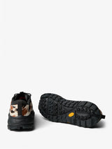 Hoka One One - U Tor Summit + in Pirate Black and Pirate Black