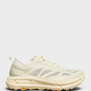Hoka One One - U Mafate Speed 4 Lite Sneakers in Truffle Salt and Vintage Yellow