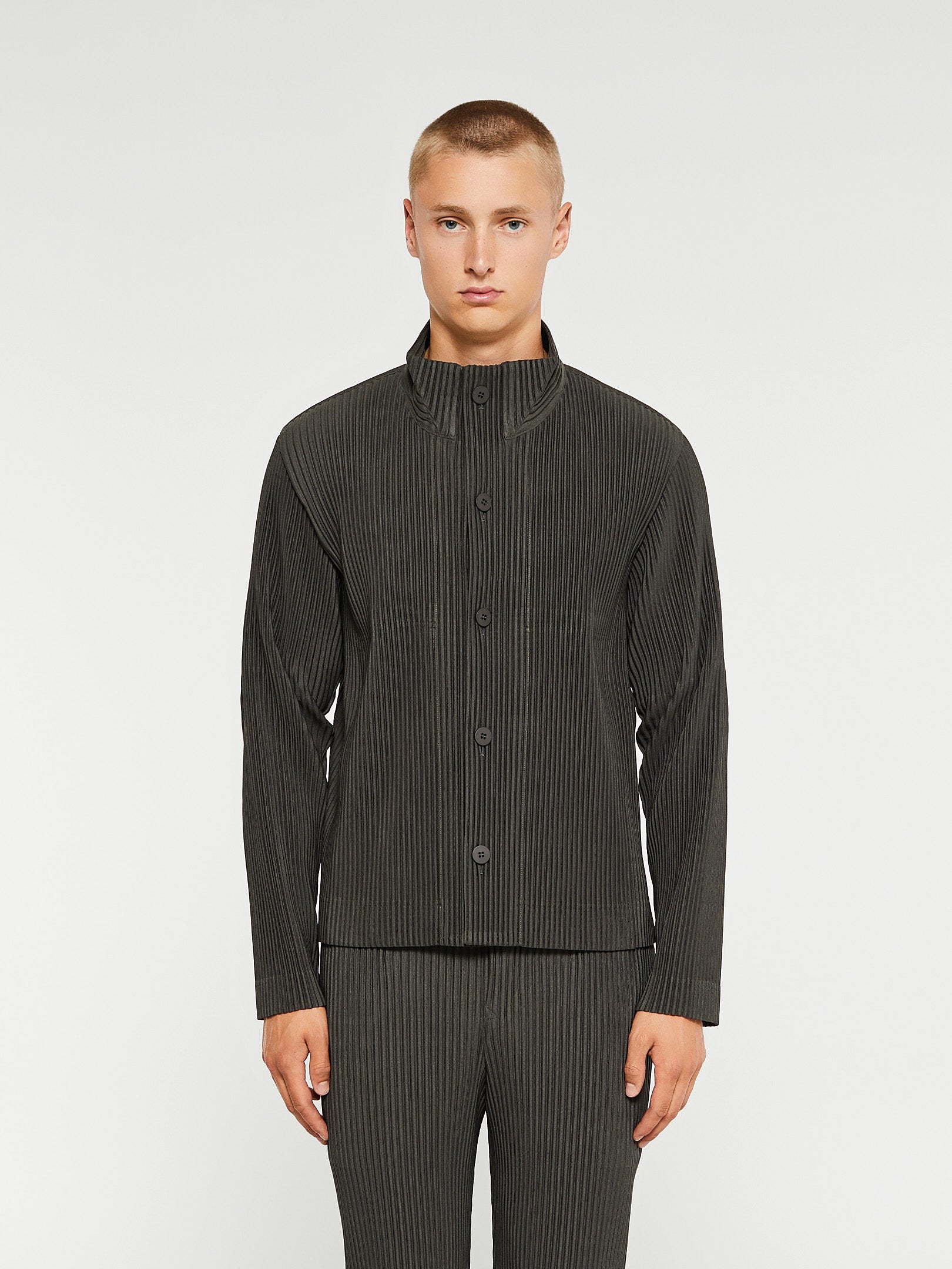 Homme Plisse - Tailored Pleats Jacket in Ebony Khaki