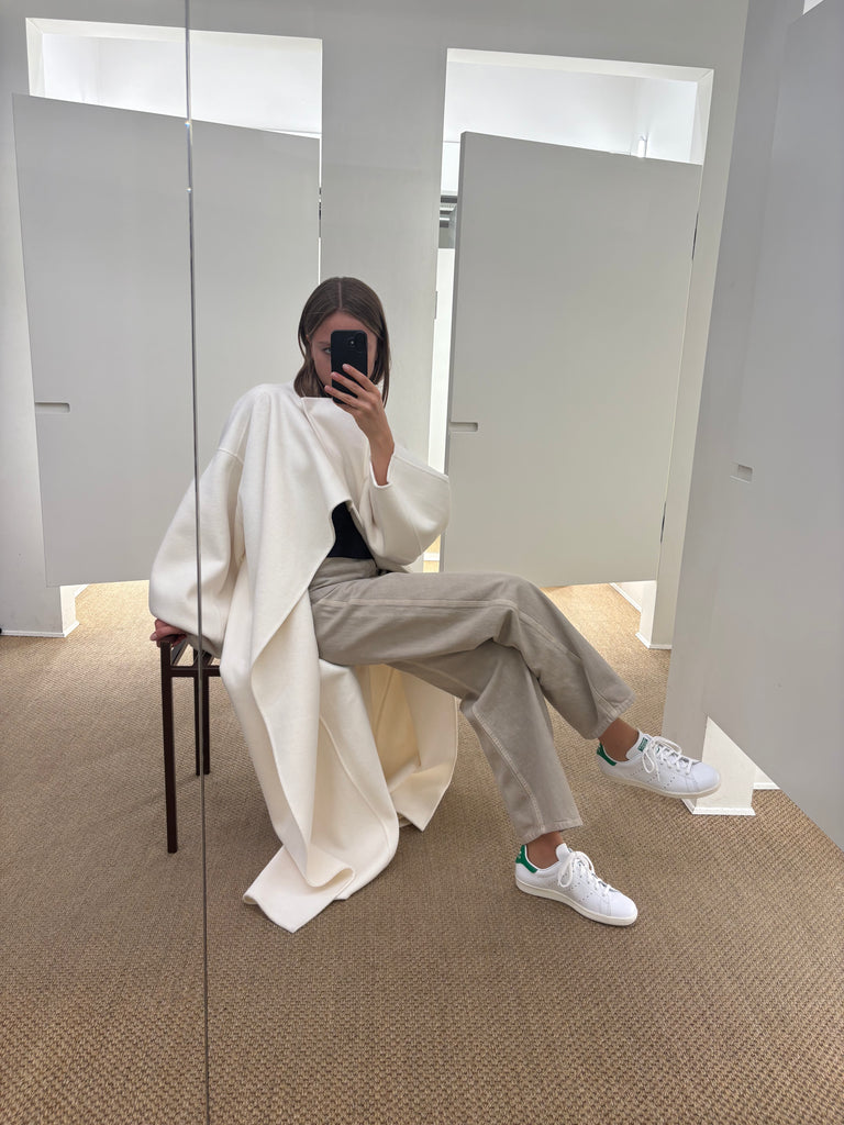 Ella 6