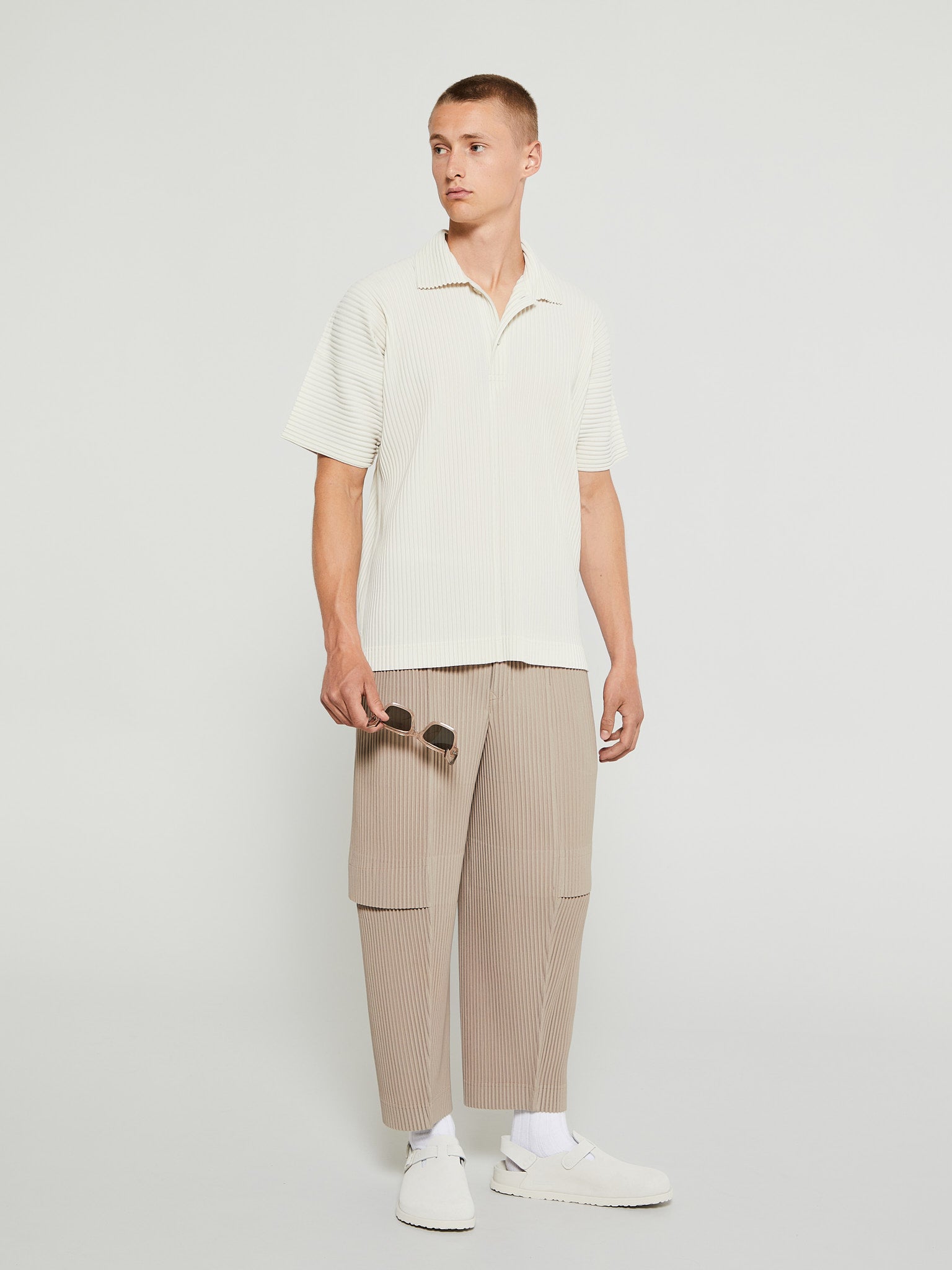 Homme Plissé Issey Miyake - Cargo Pants in Beige – stoy