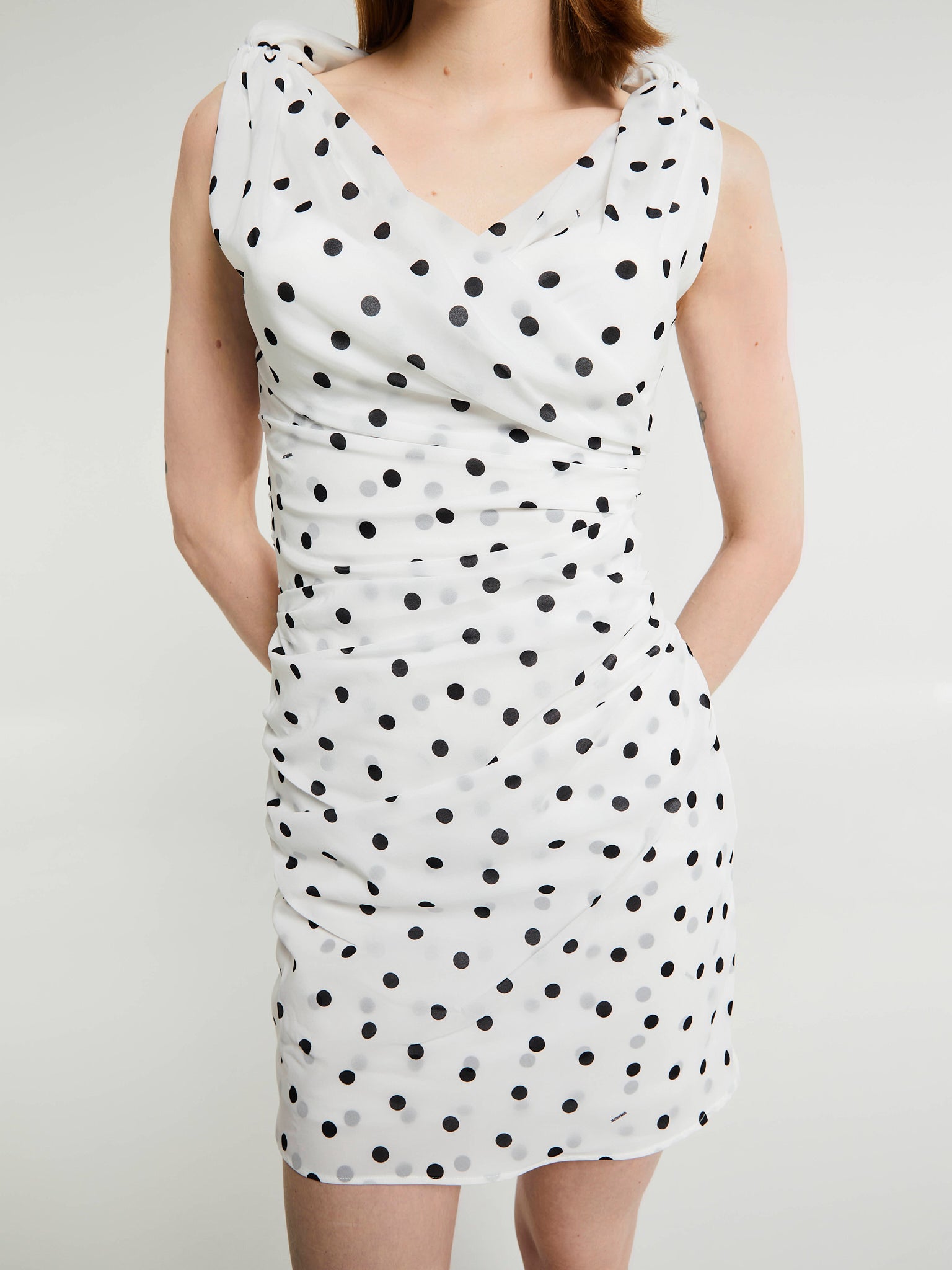 Jacquemus - La Robe Rita Dress in Print Dots Logo White and Black