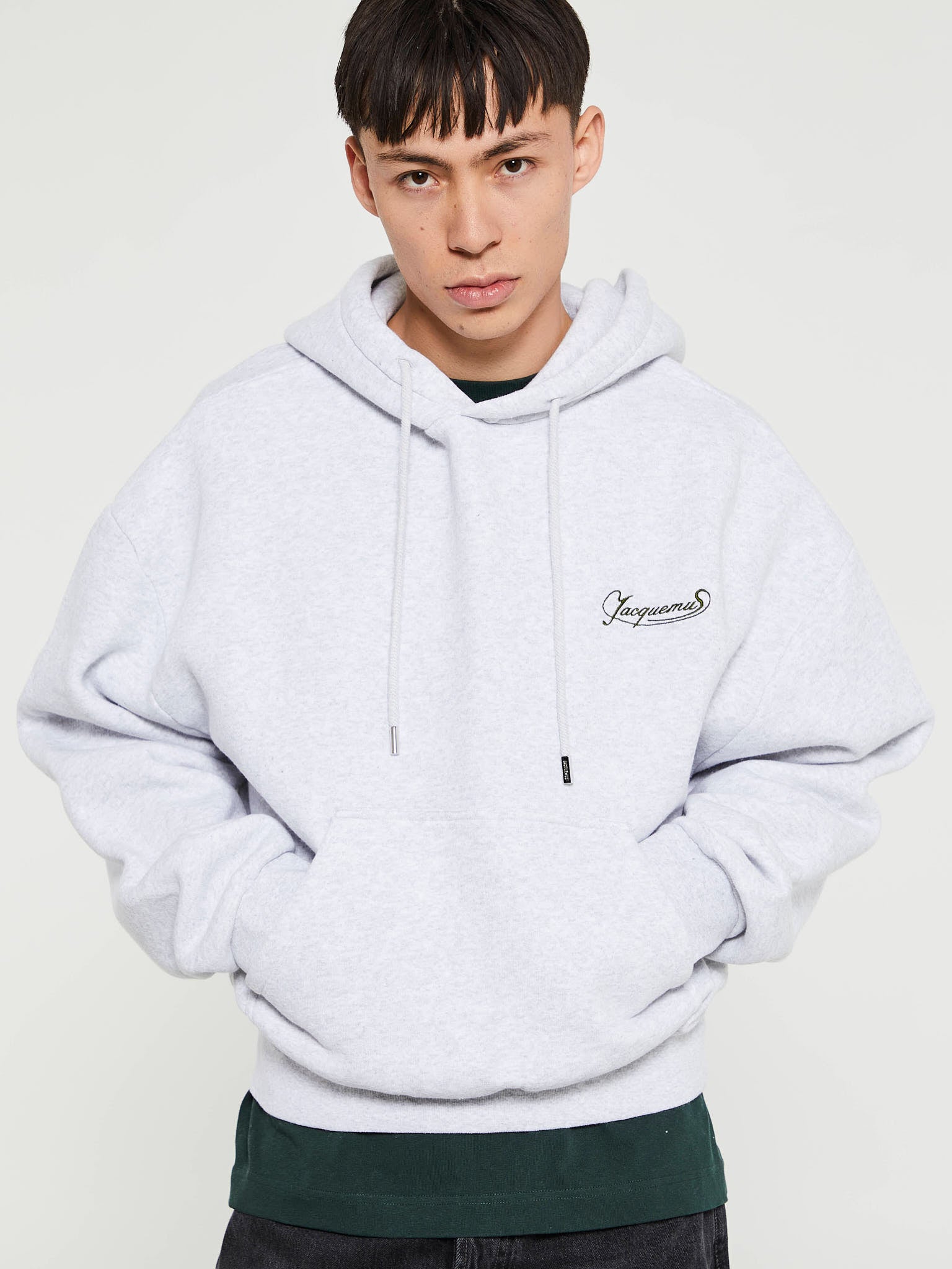 Jacquemus - Le Hoodie Corto Sweatshirt in Uni Club Grey