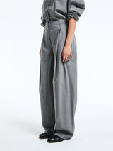 Jacquemus - Le Pantalon D'Homme Pants in Grey