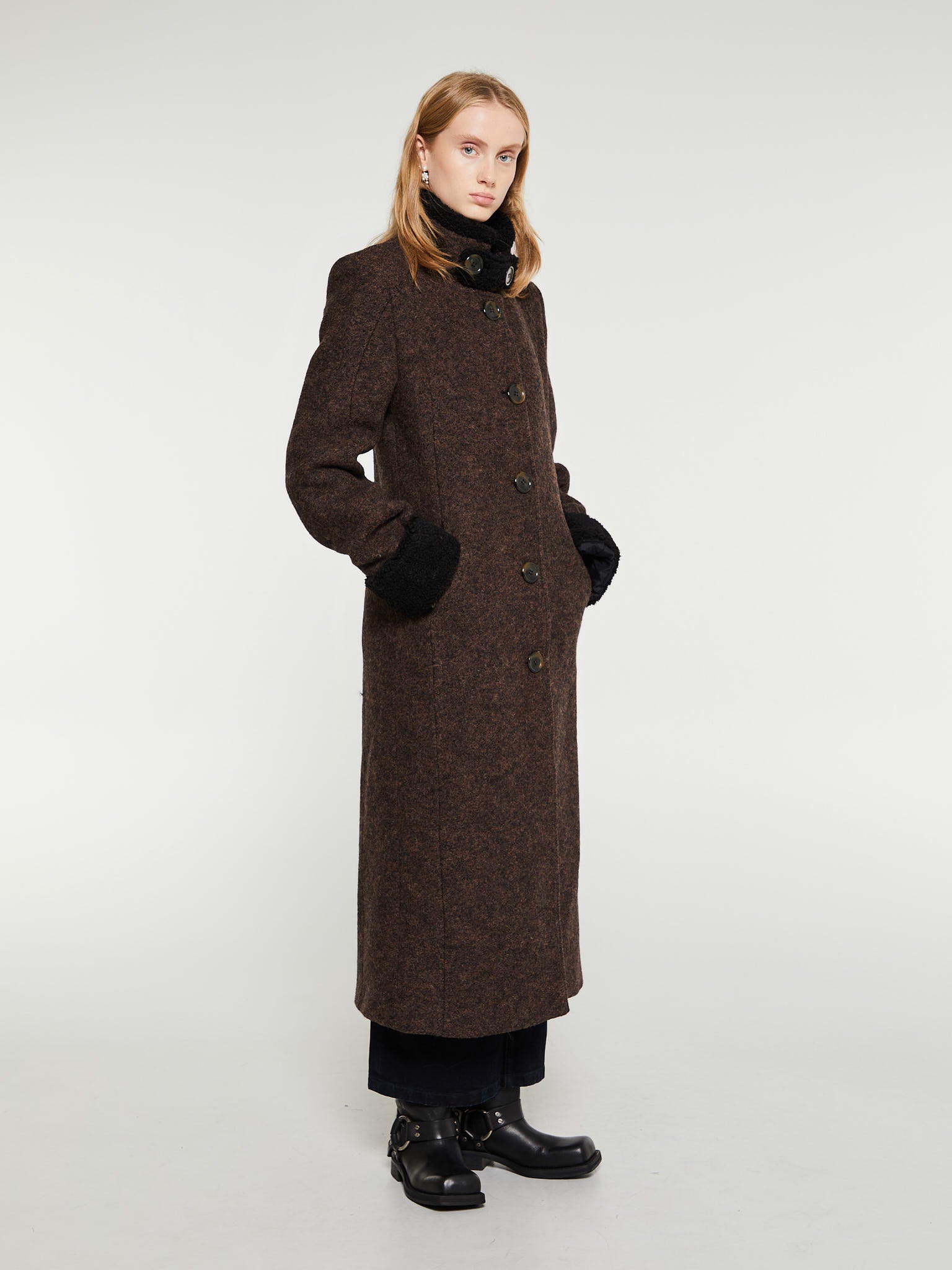 Lopu Coat in Brown