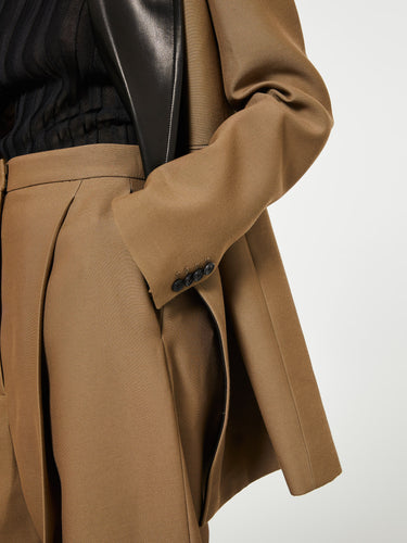 Khaite - Jacobson Blazer in Toffee
