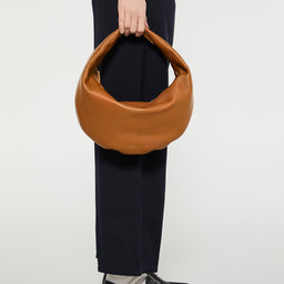 Olivia Hobo Medium Bag in Nougat