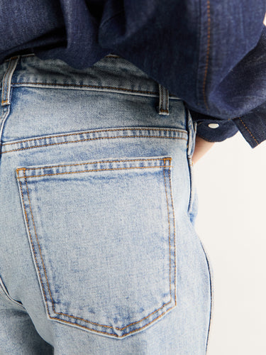 Khaite - Abigail Stretch Jeans in Bryce