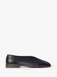 Lemaire - Flat Piped Slippers in Leather in Black and Dark Chocolate