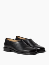 Lemaire - Anatomic Slip On in Black