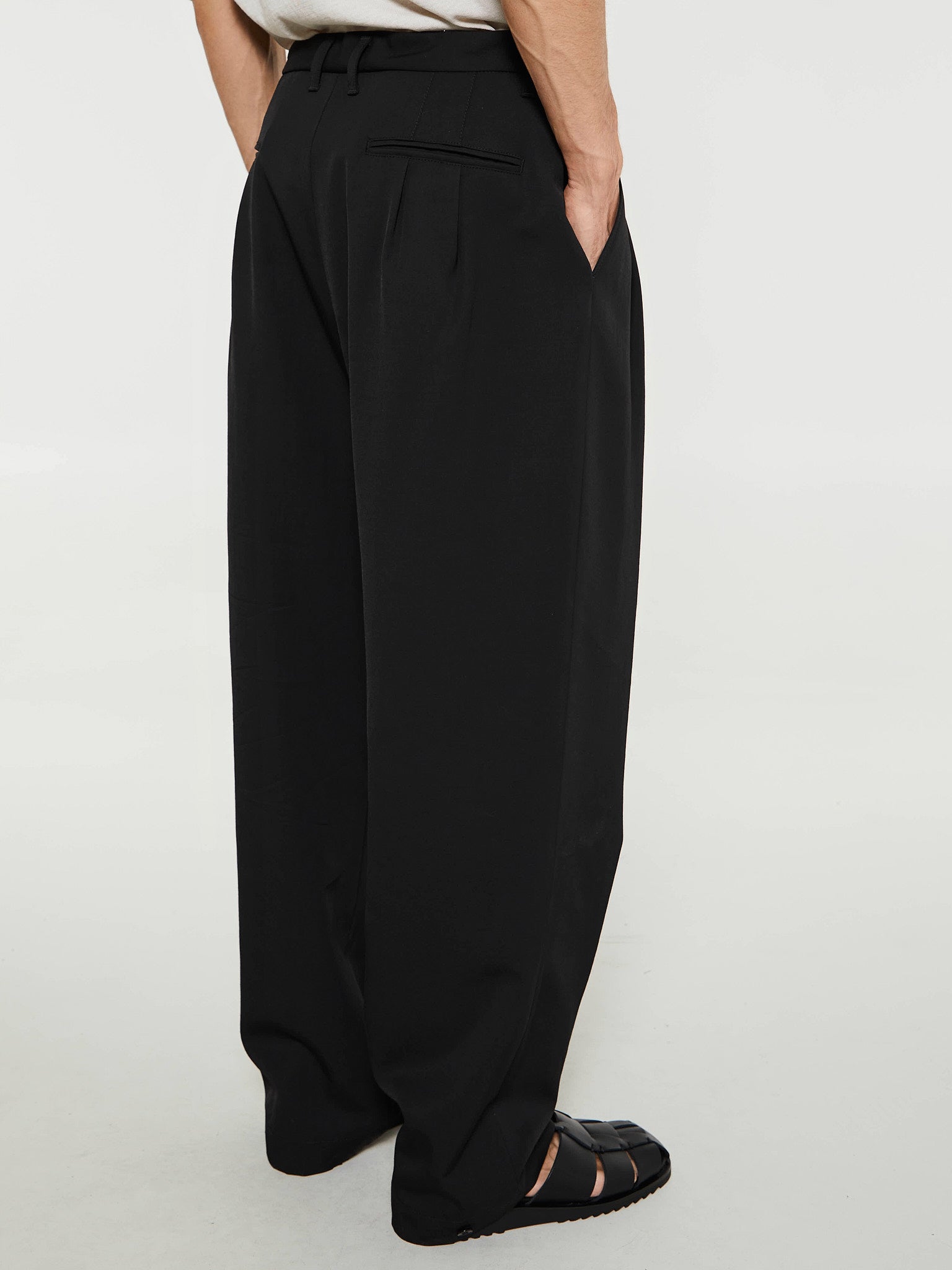 Lemaire - Drawstring Pleated Pants in Black