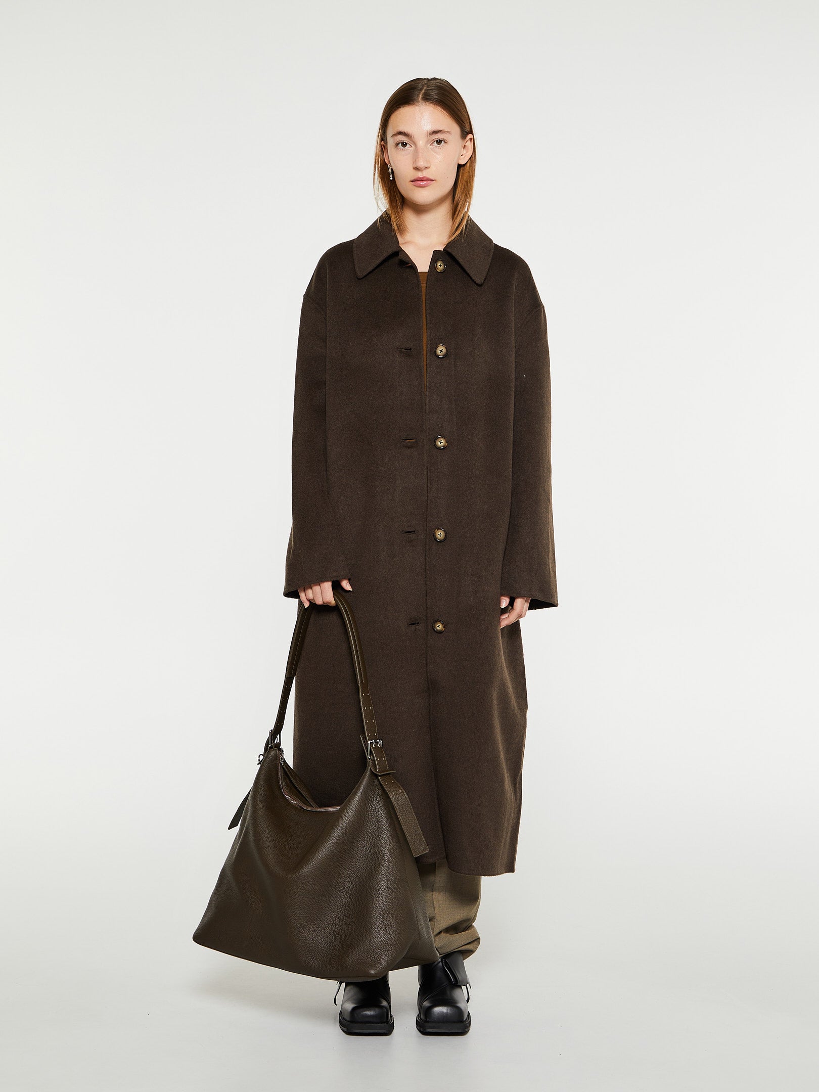 Week-End Belt Bag in Dark Tobacco