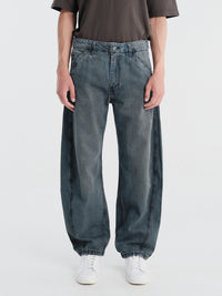 Levi's - Baggy Barrel Jeans Setting The Pace in Blues