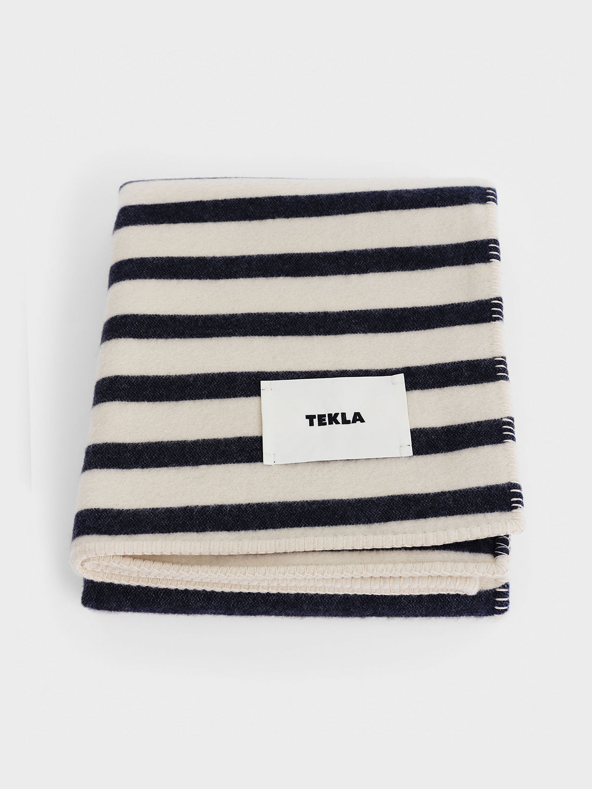 Tekla - Lambswool Blanket in Magpie Stripes