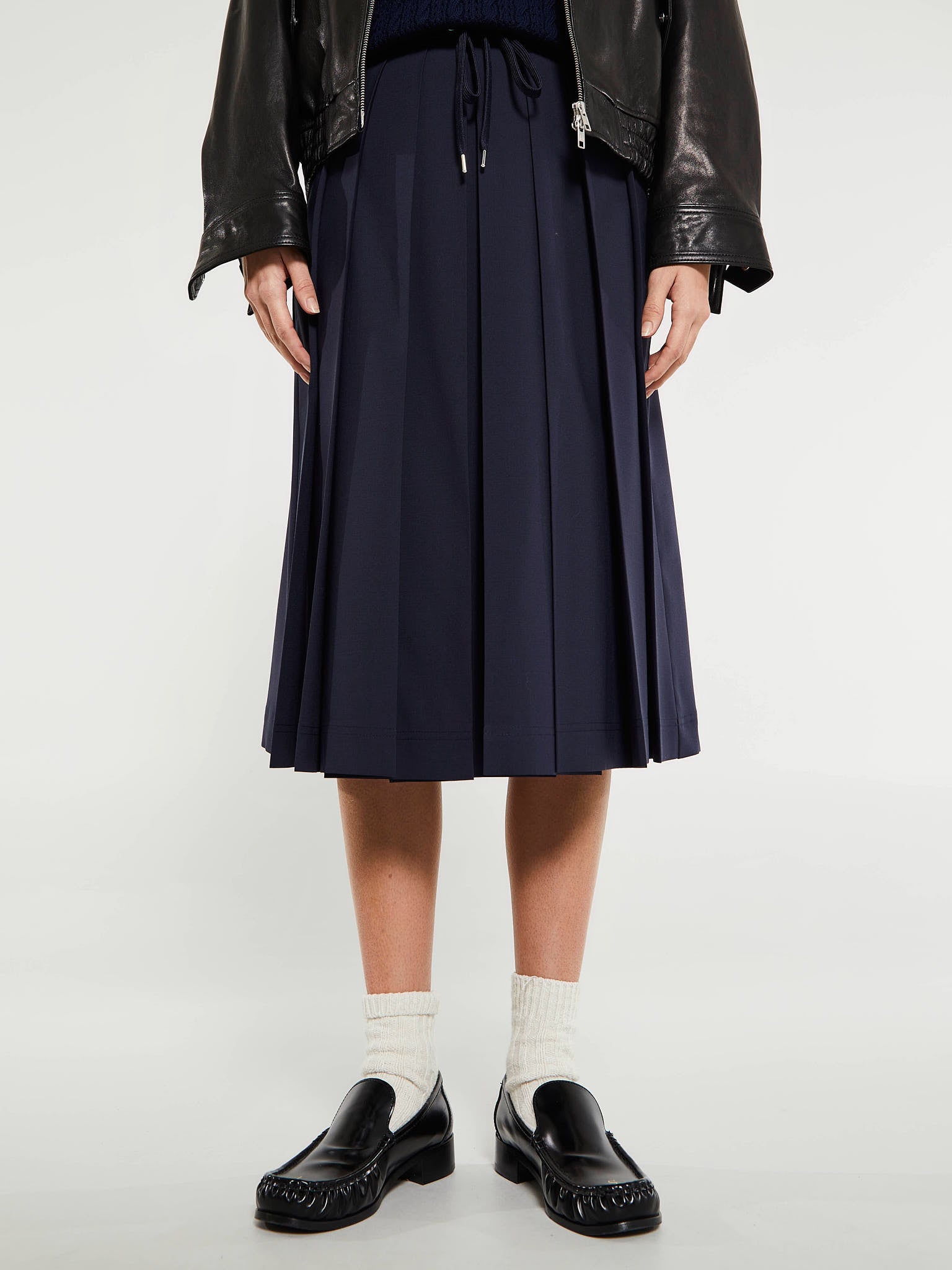 Moncler - Wool Blend Pleated Midi Skirt in Navy