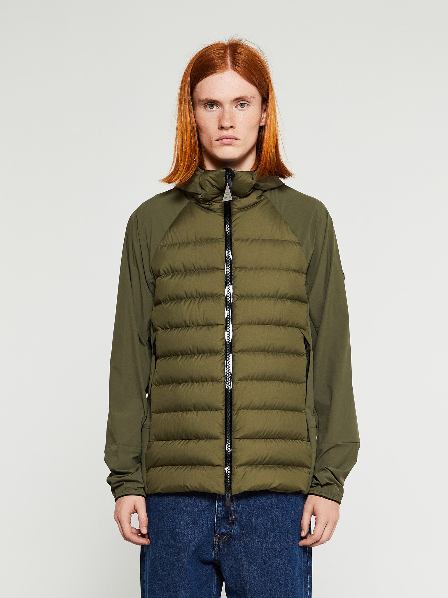 Moncler - Viaur Short Down Jacket in Army Green