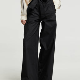 Moncler - Trousers in Black