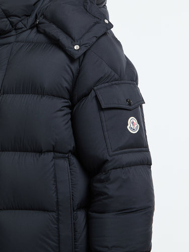 Moncler - Vezere Hooded Short Down Jacket in Black