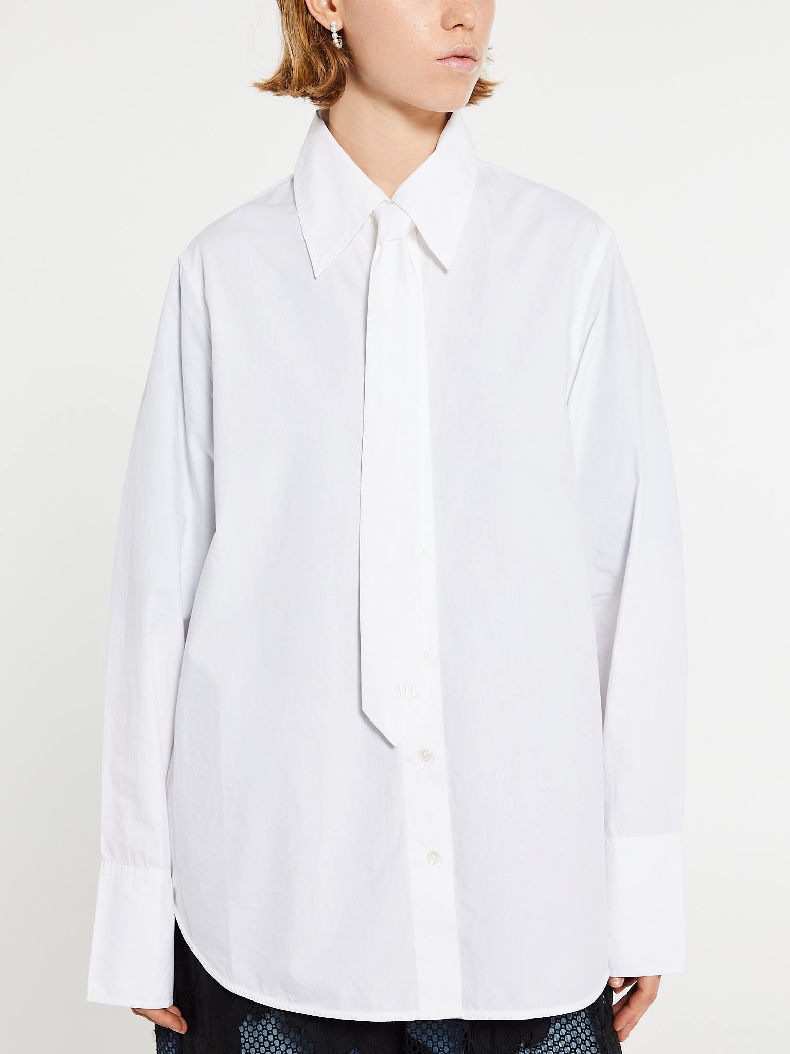 Mr. Larkin - Patty Tie Shirt in Off White