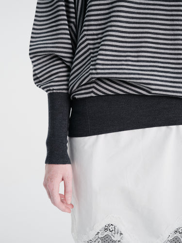 Gimaguas - Saffi Jumper in Grey and Black Stripes