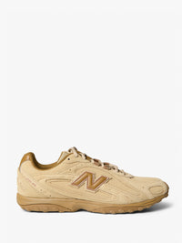 New Balance - New Balance 204L in Quicksand and Bark