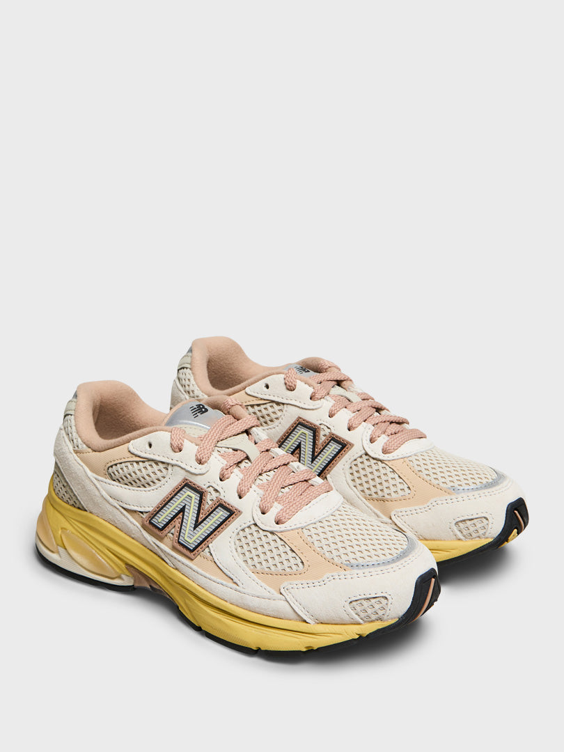 New Balance - 2010 Sneakers in Linen