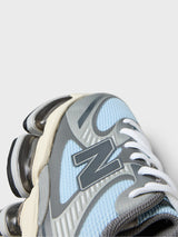 New Balance - 2000 Sneakers in Light Chrome Blue