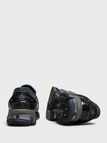 New Balance - 1906 Loafers in Black Cement