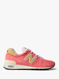 New Balance - Teddy Santis MiUS 1300 Sneakers in Drift Red