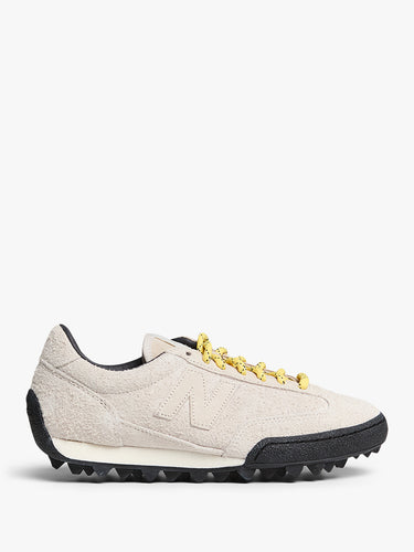 New Balance - Gator Run Sneakers in Star Burst and Sea Salt