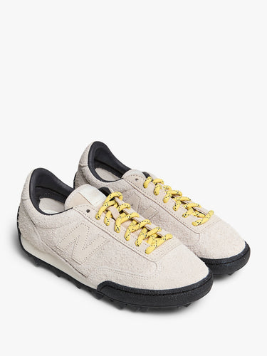 New Balance - Gator Run Sneakers in Star Burst and Sea Salt