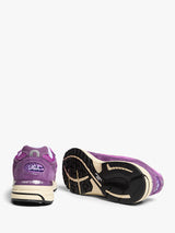 New Balance - 993 Sneakers in Passion Fruit