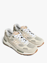 New Balance - 992 Sneakers in Olivine