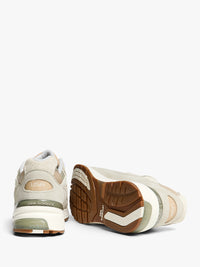 New Balance - 992 Sneakers in Olivine