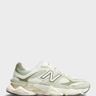 New Balance - 9060 Sneakers in Green
