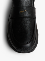 Nike - Air Max Phenomena Sneakers in Black, Metallic Gold, Smoke Grey and Pink Foam