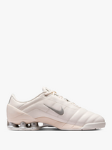Nike - T90 Shox Magia in Sail/Pale Ivory/Sail/Metallic Silver