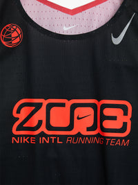 Nike - Women's AeroSwift Dri-FIT Sing NRG in Black, Bright Crimson and Metallic Silver