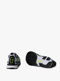 Nike - Nike Zoom Streak 3 Sneakers in White, Volt-Flat Pewter and Black