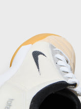Nike - T90 Sneakers in White, Black and Gum Light Brown