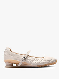 Nike - W Nike Shox Z Calistra in Pale Ivory and Pale Ivory Oatmeal