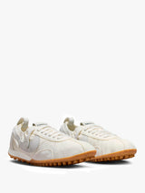 Nike - Nike Moon Shoe SP x Jacquemus in Soft Pearl and Sail